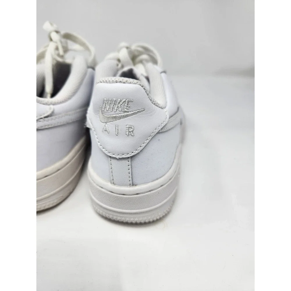 Nike Air Force 1 Boys Youth 5.5Y Triple White Swoosh Casual AF1 DH2920-111